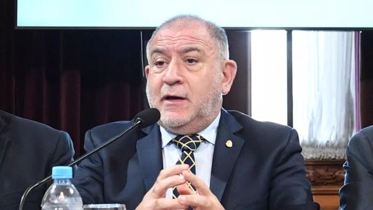 Imagen para el artículo: Caso Agostina Vega: Luis Juez denunció que Barrelier es un "reclutador de adolescentes" y aseguró que lo ocurrido "me da mucha impotencia"