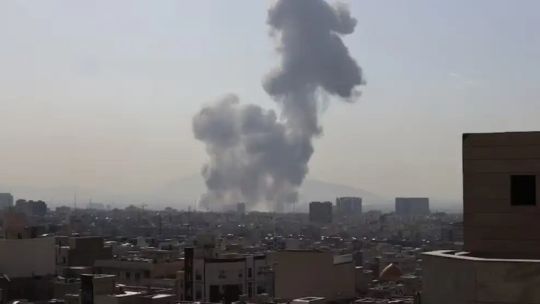 Imagen para el artículo: EE.UU. atacó bases de misiles en Irán mientras avanzaban negociaciones diplomáticas en Qatar