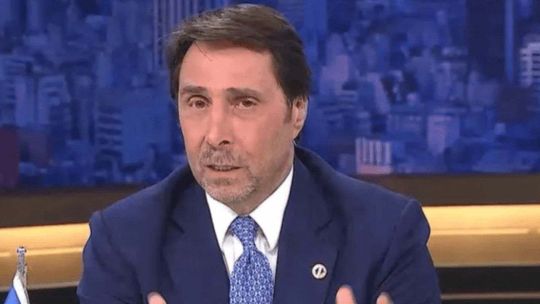 Imagen para el artículo: Eduardo Feinmann prendió fuego a un profesor que dijo que "Milei es racista"