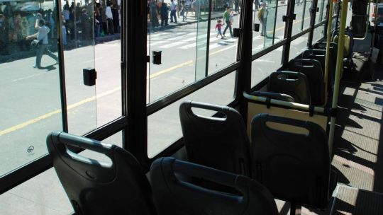 Imagen para el artículo: El Gobierno eliminó las compensaciones económicas a las empresas de transporte por los pasajes gratuitos para personas con discapacidad