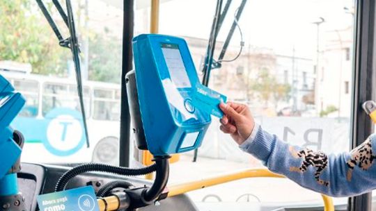 Imagen para el artículo: Aumentan colectivos, subte y peajes desde el 1° de junio: el boleto mínimo supera los $1.000 en el conurbano