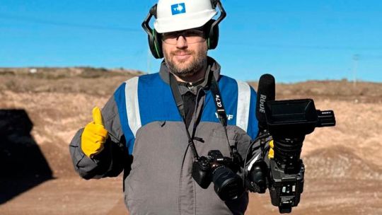 Imagen para el artículo: El vergonzoso elogio del documentalista de Milei a Adorni