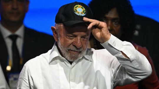 Imagen para el artículo: Encuesta: la caída de Flavio Bolsonaro sacude a la derecha y fortalece a Lula en Brasil