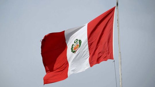 Imagen para el artículo: Perú elige presidente: los resultados parciales del balotaje peruano arrojan una ínfima diferencia a favor de Fujimori