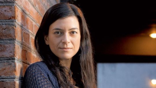 Imagen para el artículo: Quién es la escritora argentina que ganó un premio de 1 millón de euros