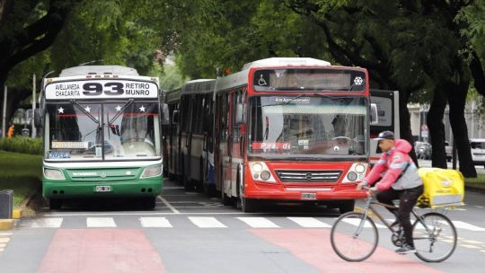Imagen para el artículo: Radiografía del transporte en Buenos Aires: tarifas por encima de la inflación, desplome de pasajeros y brecha federal