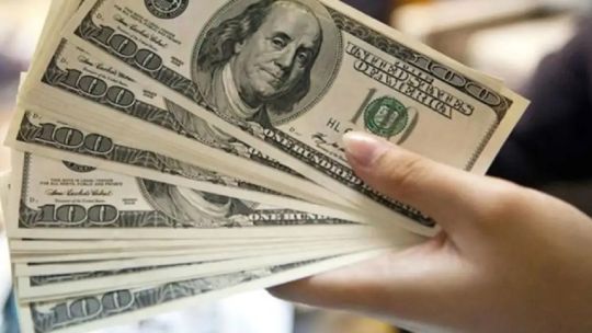 Imagen para el artículo: Por qué los inversores se refugian en el dólar ante la crisis en Medio Oriente