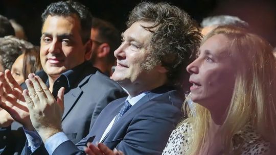 Imagen para el artículo: Blooper: el homenaje del secretario de Cultura Leonardo Cifelli a "Jorge Luis Bórgeres"
