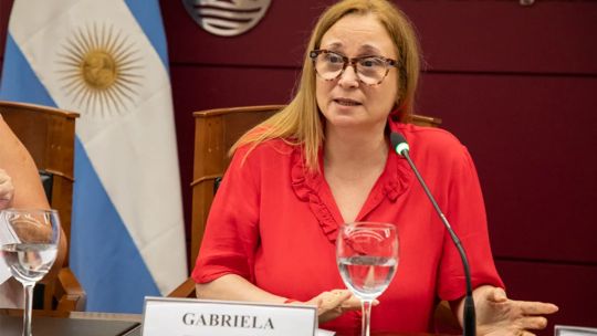 Imagen para el artículo: Por qué la Oficina Anticorrupción extendió el plazo para que Adorni presente su declaración jurada