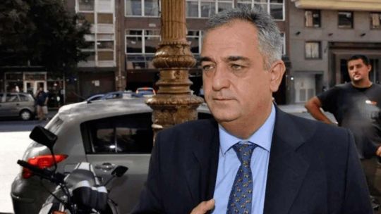 Imagen para el artículo: Documentos en la causa Andis indican que Calvete se habría llevado hasta un 20% por intermediación