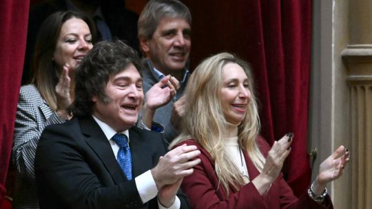 Imagen para el artículo: La Libertad Avanza negocia con gobernadores y proyecta alianzas