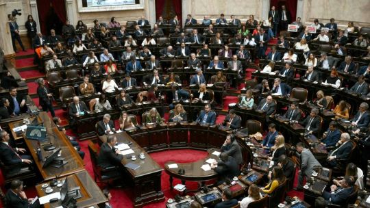 Imagen para el artículo: Ludopatía: fuerte rechazo opositor al proyecto del Gobierno por no prohibir la publicidad del juego online