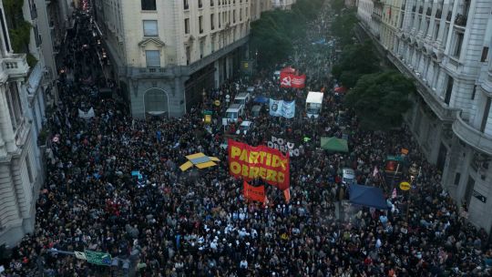 Imagen para el artículo: La universidad no se defiende con nostalgia