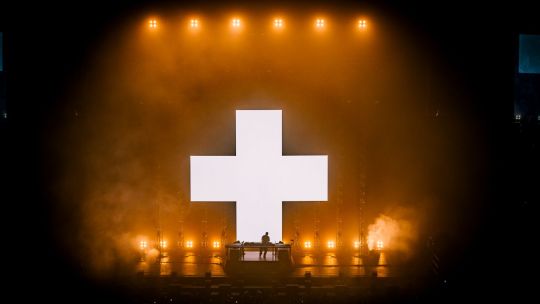 Imagen para el artículo: Martin Garrix desató una tormenta de beats, fuego y euforia en el Movistar Arena