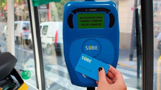 Imagen para el artículo: Aumento de colectivos y trenes: alertan por el fuerte impacto en el bolsillo de los trabajadores