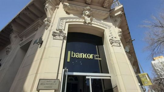 Imagen para el artículo: Trabajadores estatales denuncian retenciones salariales de Bancor: “Hay un abuso del banco y no hay quien lo pare”