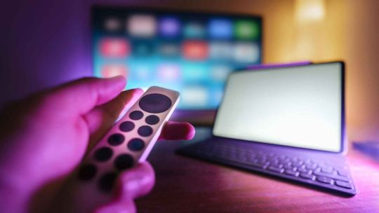 Imagen para el artículo: ¿Todavía haces zapping? El test que revela cómo vemos tele los argentinos