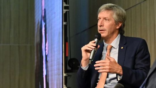 Imagen para el artículo: Todo lo que dejó la conferencia de Santiago Bausili: “Quedó clarísimo que el Banco Central le daba una respuesta al FMI”