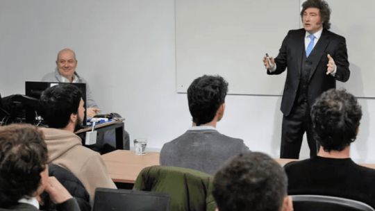 Imagen para el artículo: Las repercusiones tras la clase magistral de Milei en la Universidad de San Andrés