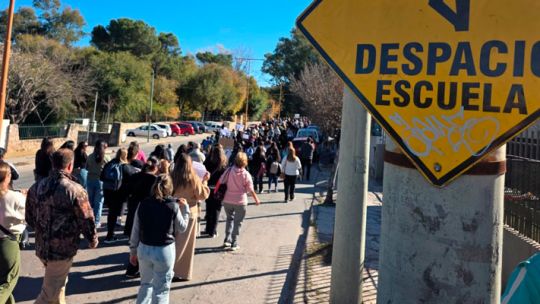 Imagen para el artículo: Marcharon en Carlos Paz a un año de las denuncias por presuntos abusos en un jardín de infantes