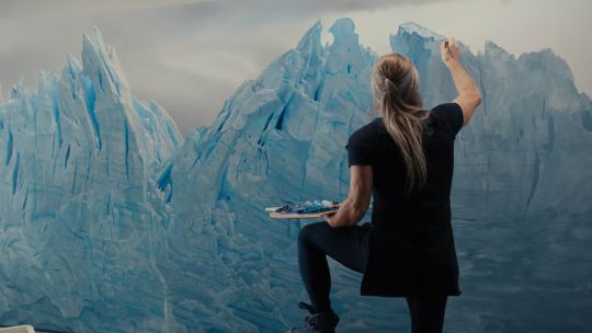 Imagen para el artículo: El artista Helmut Ditsch le pide a Karina Milei que le devuelva una obra prestada