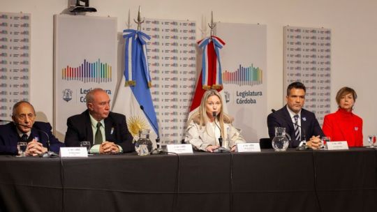 Imagen para el artículo: Caso Dalmasso: los duros fundamentos del Jury para destituir a los tres fiscales por "negligencia grave"