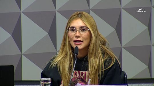 Imagen para el artículo: Video viral: tras separarse de Vinícius Junior, la modelo Virginia Fonseca besó a un mono