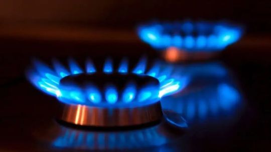 Imagen para el artículo: Crisis de gas en la industria: “Si hay demanda de parte de los usuarios residenciales, se lo van a cortar rápidamente a las empresas”