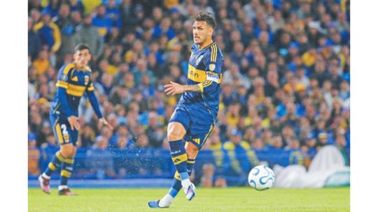 Imagen para el artículo: La crisis de Boca y el cielo celeste de otoño