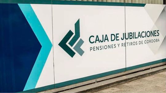 Imagen para el artículo: Ley de Equidad Jubilatoria: nuevo fallo declara inconstitucional quita del 8% a haberes jubilatorios