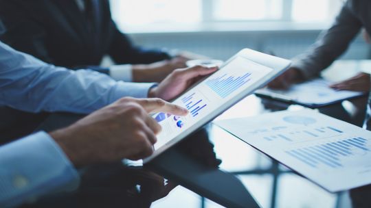 Imagen para el artículo: Argentina quedó última en el ranking de inversión extranjera directa regional en 2025