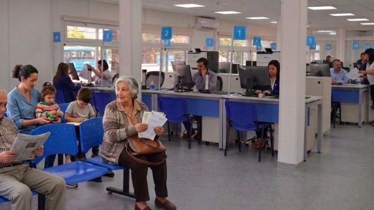 Imagen para el artículo: Cronograma de ANSES: las asignaciones y jubilaciones que se depositan este lunes 20 de julio