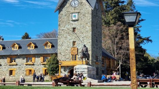 Imagen para el artículo: Bariloche anticipa una temporada de invierno récord y apuesta fuerte al turismo de nieve