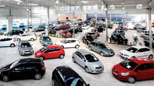 Imagen para el artículo: Baja de retenciones a autos argentinos: el alivio fiscal que celebra la industria, pero que aún no resuelve el problema de competitividad