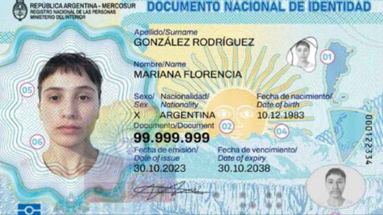 Imagen para el artículo: DNI electrónico con chip: quiénes deben renovarlo obligatoriamente y cuáles son los nuevos costos