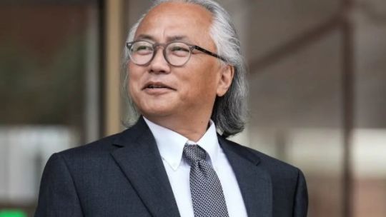 Imagen para el artículo: Quién es Kenneth Iwamasa, el asistente condenado por la muerte de Matthew Perry y el oscuro rol que tuvo en el caso