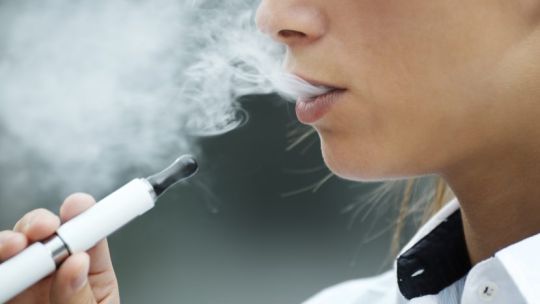 Imagen para el artículo: Preocupación: el vapeo ya es la tercera sustancia más consumida por los adolescentes en el país