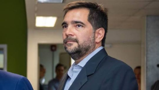Imagen para el artículo: Facundo Leal: ¿Cómo se convirtió en el exfuncionario que inquieta a la política?