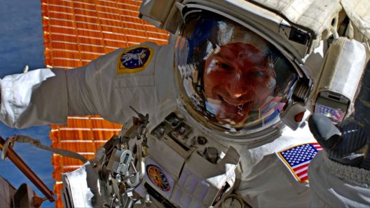 Imagen para el artículo: Se retira Andrew Morgan, el astronauta récord de los paseos espaciales de la NASA
