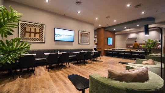 Imagen para el artículo: El Aeropuerto Taravella reinauguró su sala VIP: ya opera las 24 horas y cuadriplicó su capacidad