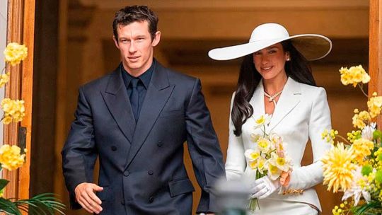Imagen para el artículo: Dua Lipa y Callum Turner celebrarán una boda de lujo en Sicilia con invitados estrella y una fiesta valuada en millones