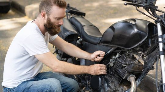 Imagen para el artículo: Sueldos de mecánicos de motos: las nuevas escalas vigentes para todas las categorías del sector
