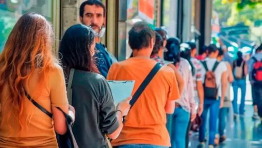 Imagen para el artículo: Crecimiento en el mercado laboral: “La mayor cantidad de puestos de trabajo del 2025 no tiene nada que ver con AI o con tecnología”
