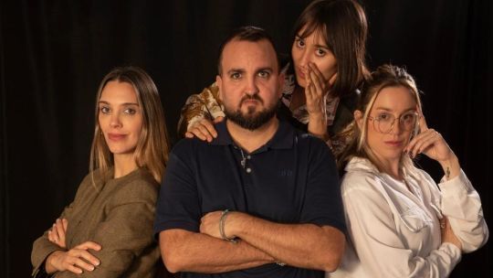 Imagen para el artículo: El dilema de los caminos no tomados: Pablo Javier Roig estrena Bifurcaciones en el Teatro Jufré
