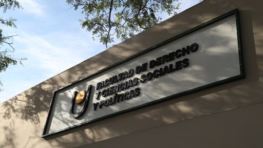 Imagen para el artículo: Escándalo en la UNNE: tres alumnas denunciaron a un profesor por acoso sexual y fue separado del cargo