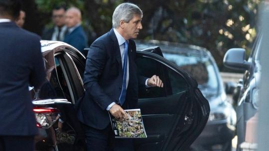 Imagen para el artículo: Dolarización de carteras y pago de deuda exigirán US$ 50 mil millones