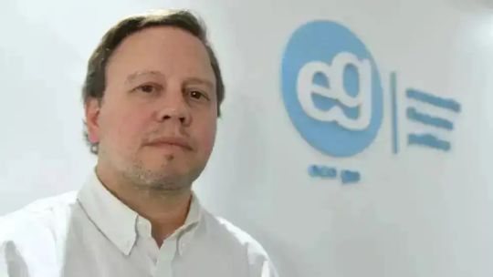 Imagen para el artículo: Sebastián Menescaldi: "Hoy las familias están sobreendeudadas y no están pudiendo pagar las cuentas"
