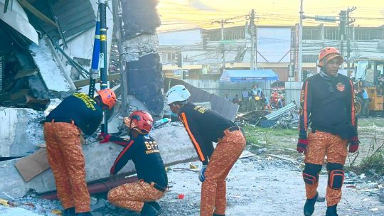 Imagen para el artículo: Fuerte terremoto en Filipinas: ya hay más de 30 muertos