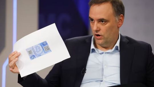 Imagen para el artículo: Manuel Adorni: el contador que no sabía contar