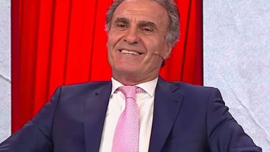 Imagen para el artículo: Oscar Ruggeri eligió al mejor DT de la Selección argentina: ¿Scaloni o Bilardo?